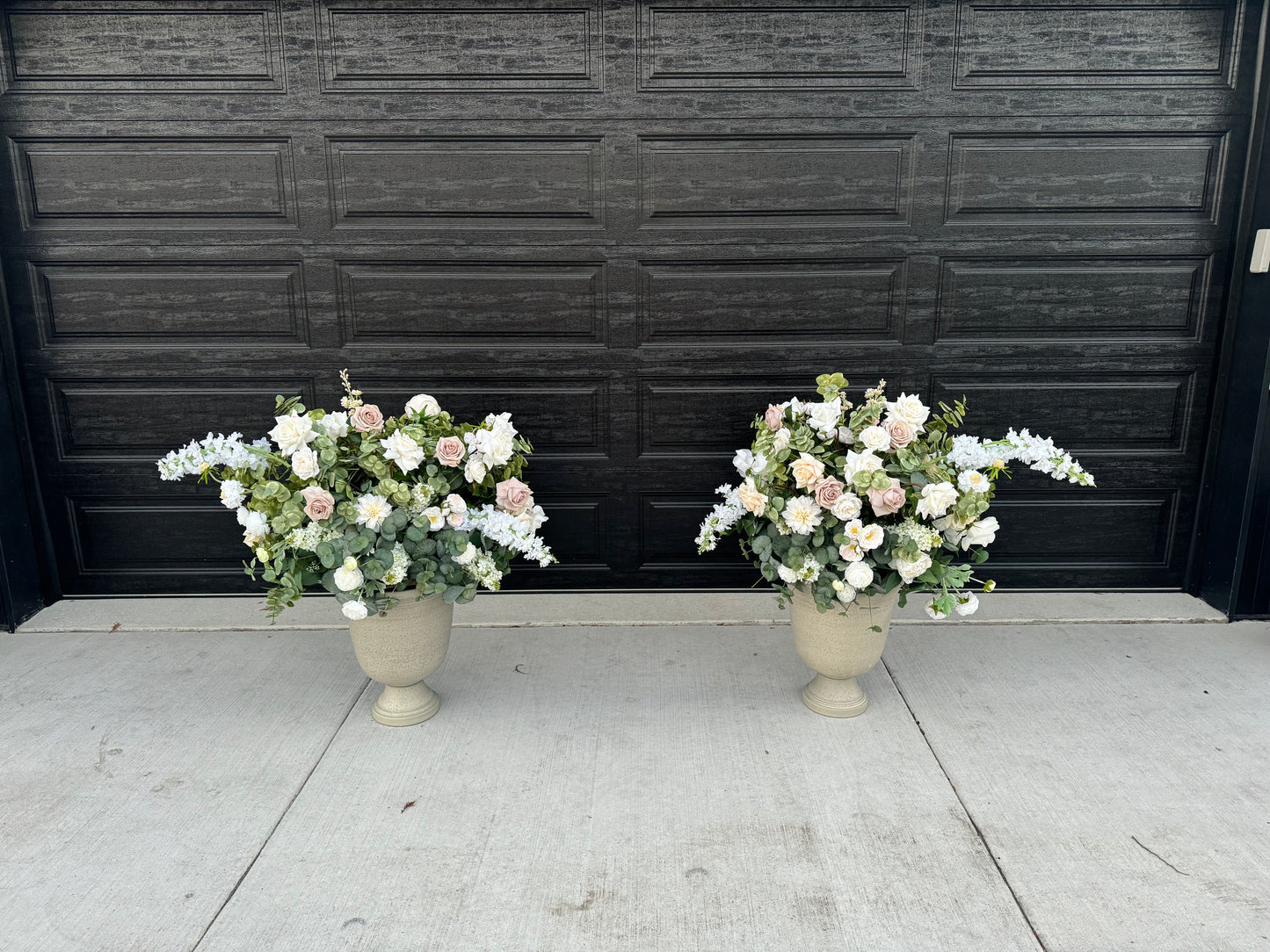 Katelyn Garden Urns