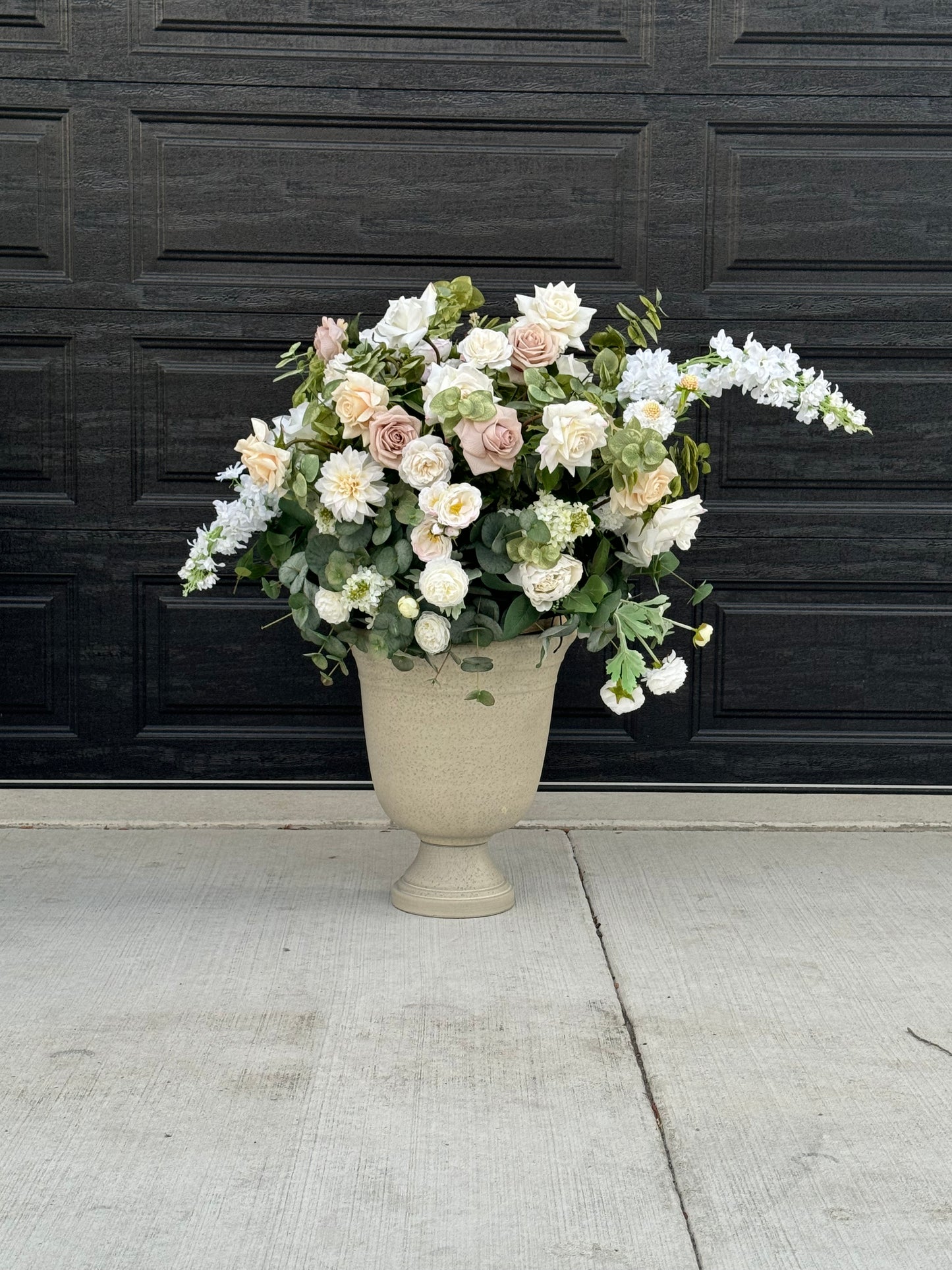 Katelyn Garden Urns