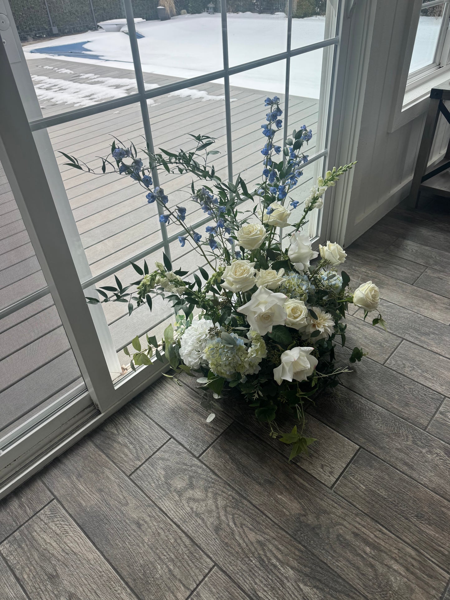 Sophia Garden Aisle Flowers
